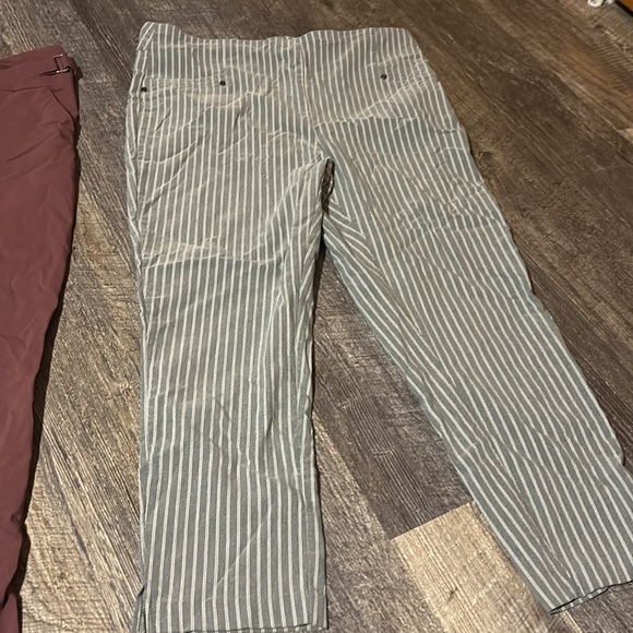 Women’s size xl and 0x dress capri lot - Picture 3 of 7